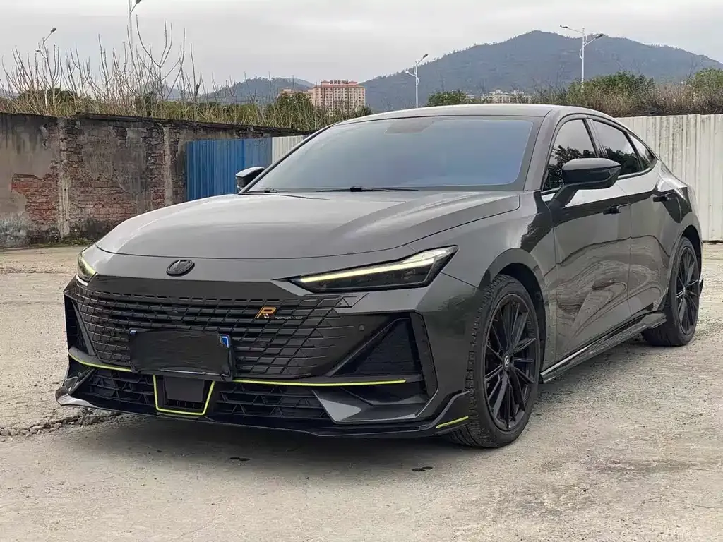 Changan UNI-V 2023 из CN, фото 1