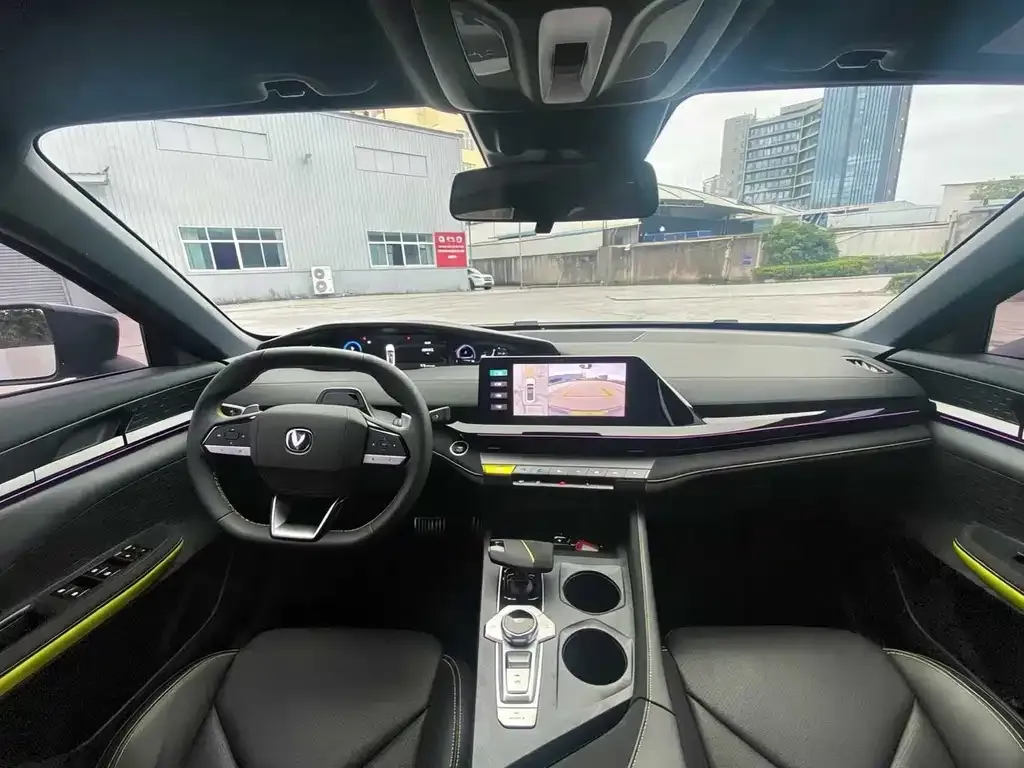 Changan UNI-V 2023 из CN, фото 2