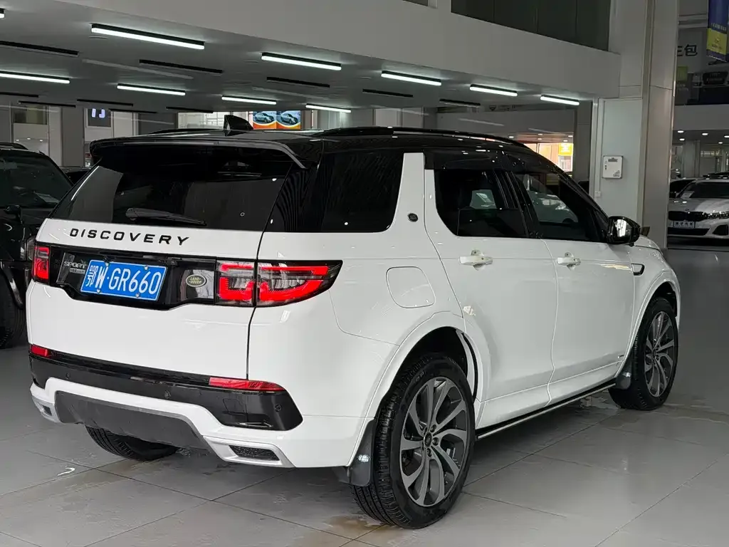 Land Rover Discovery Sport — фото 2