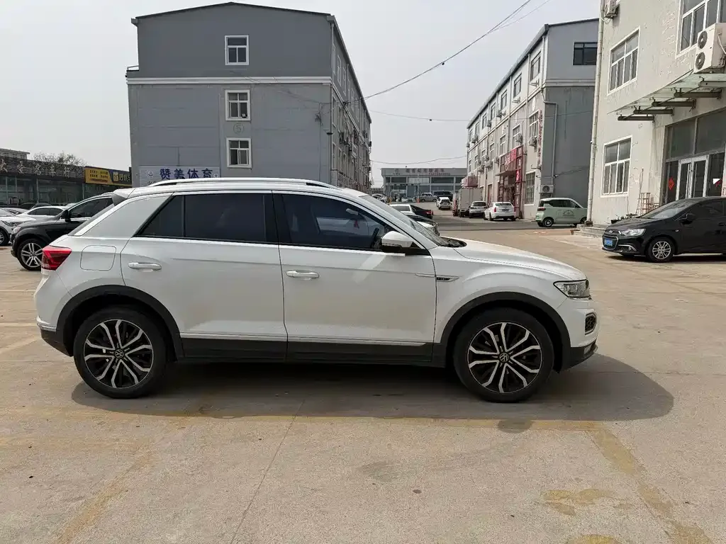 Volkswagen T-Roc 2022 из CN, фото 9