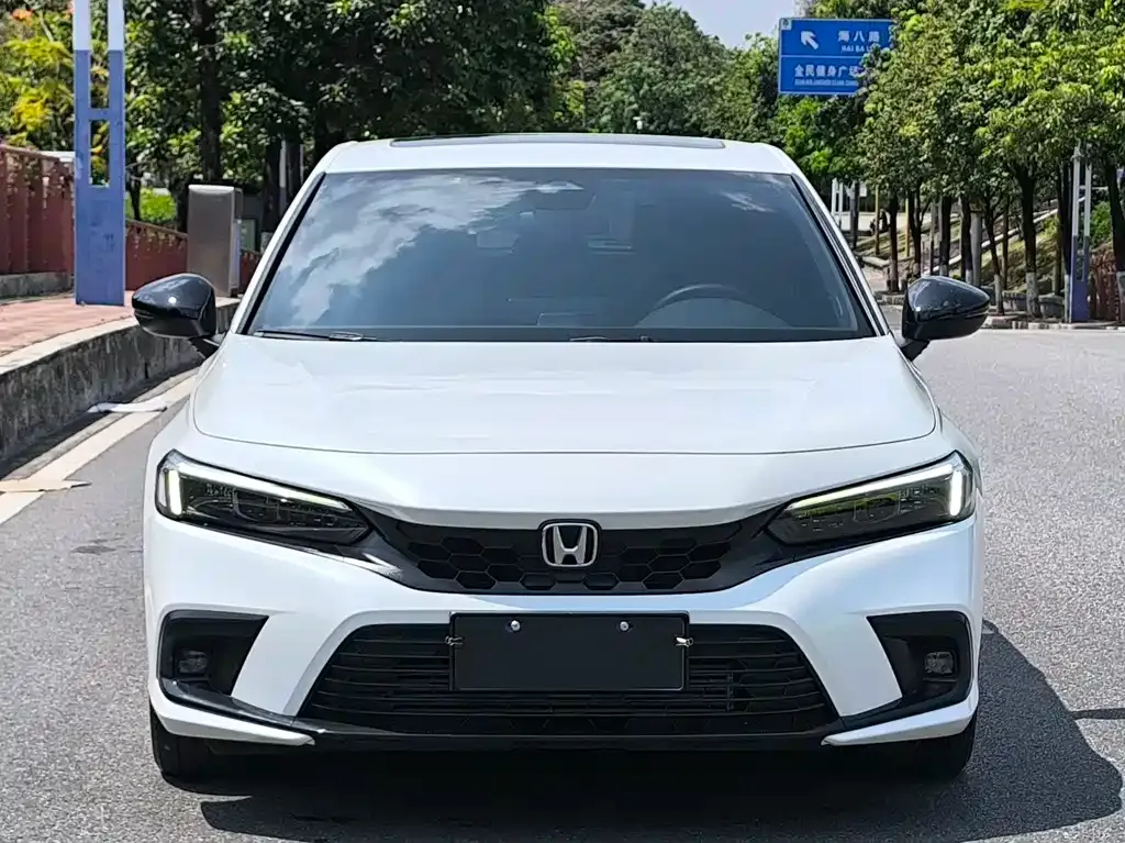 Honda Civic — фото 10
