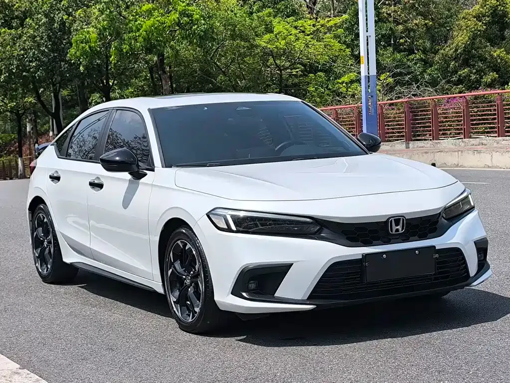 Honda Civic — фото 8