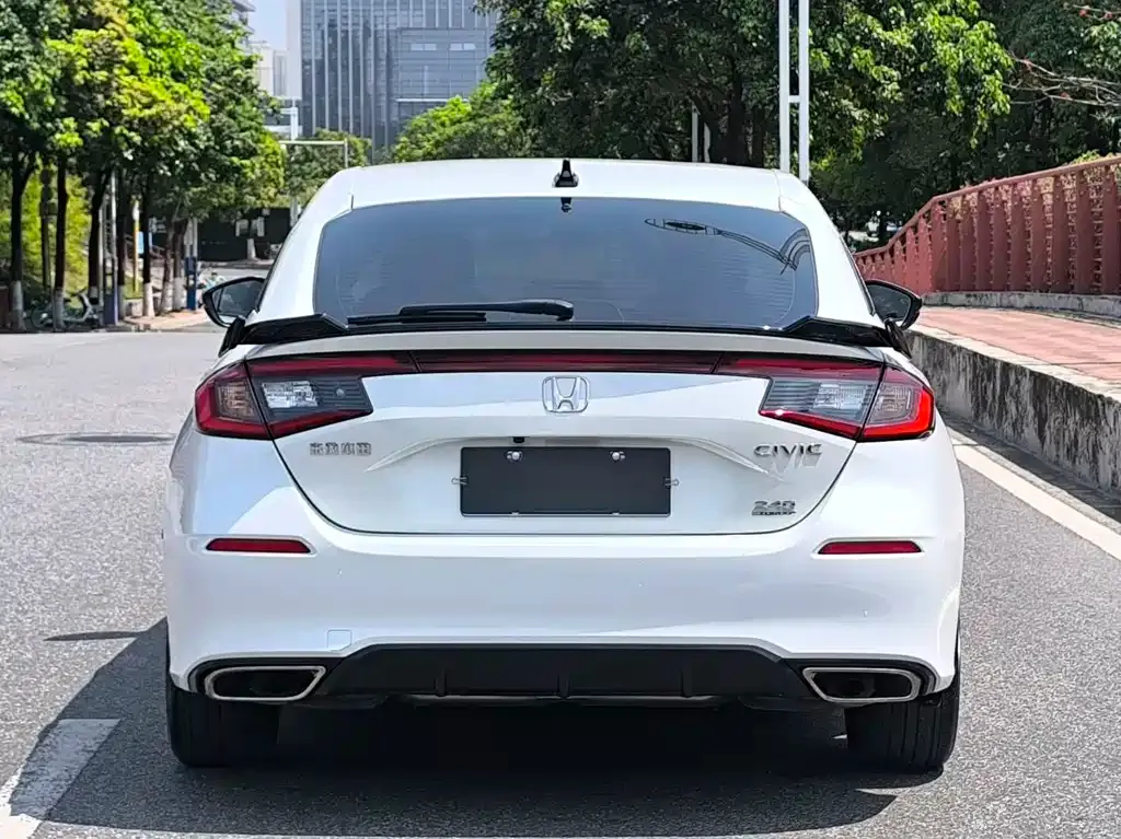 Honda Civic — фото 7