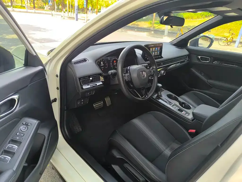 Honda Civic — фото 3