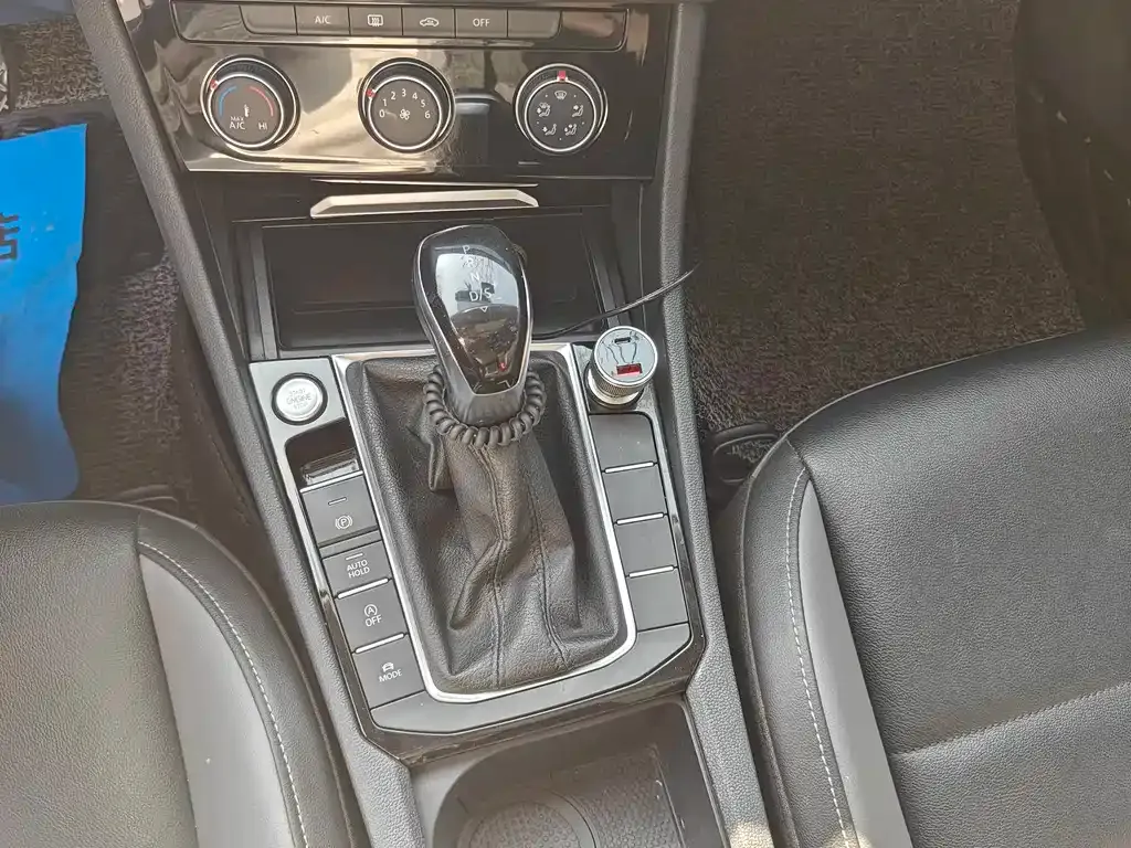 Volkswagen Sagitar 2021 из CN, фото 8