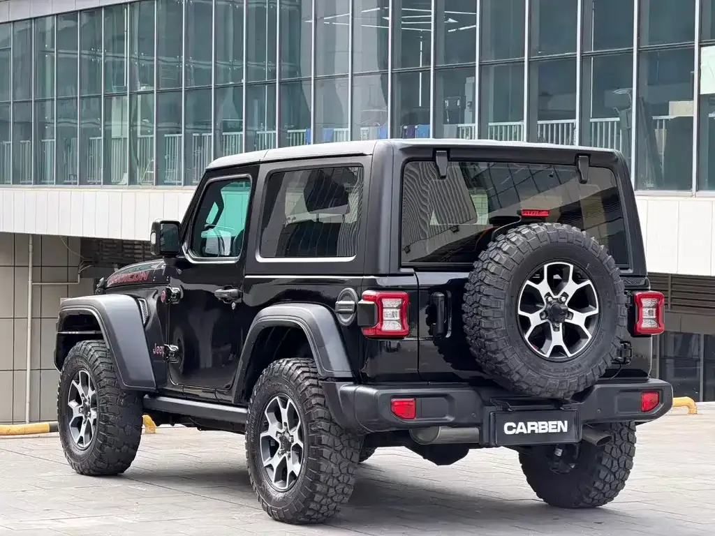 Jeep Wrangler 2022 из CN, фото 10