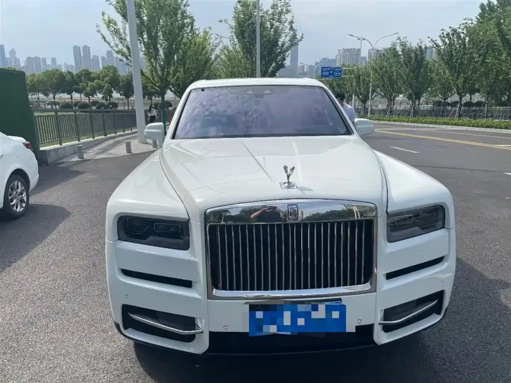 Rolls-Royce Cullinan 2021 из CN, фото 4