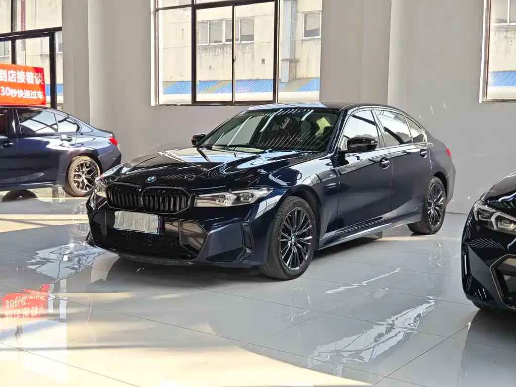 BMW 3 Series — фото 1
