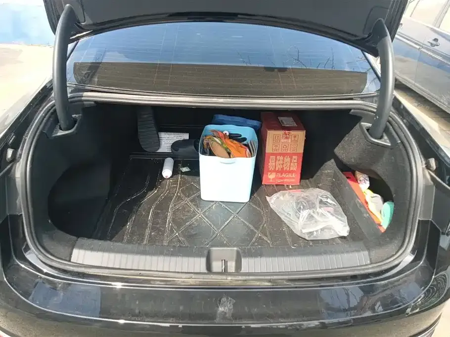 Volkswagen Passat — фото 5
