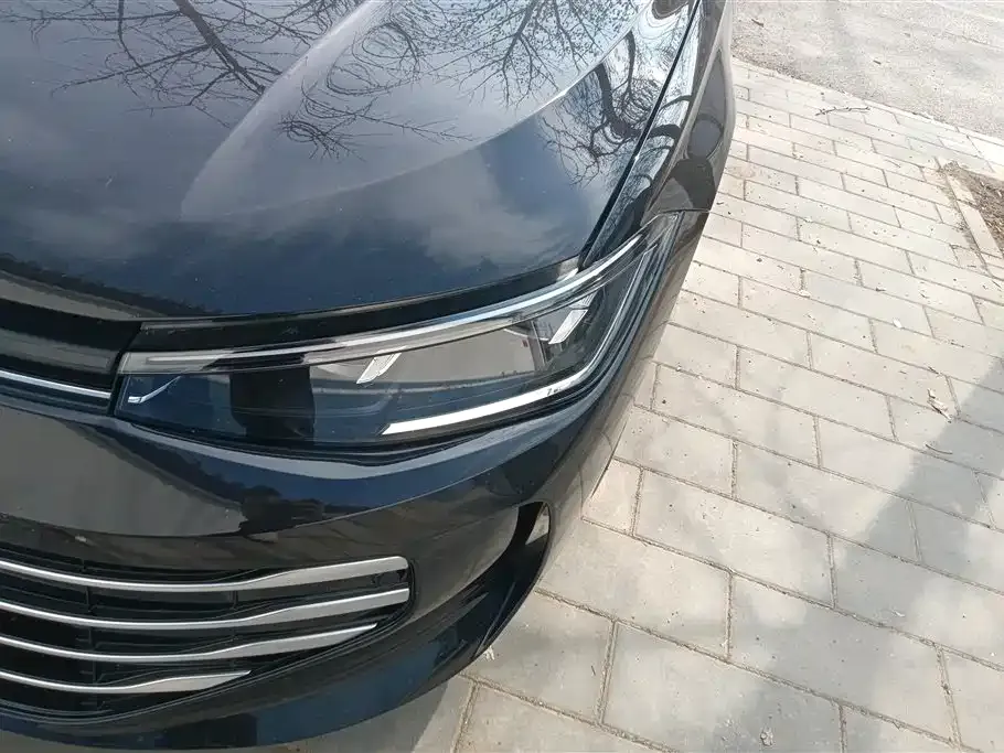 Volkswagen Passat — фото 8