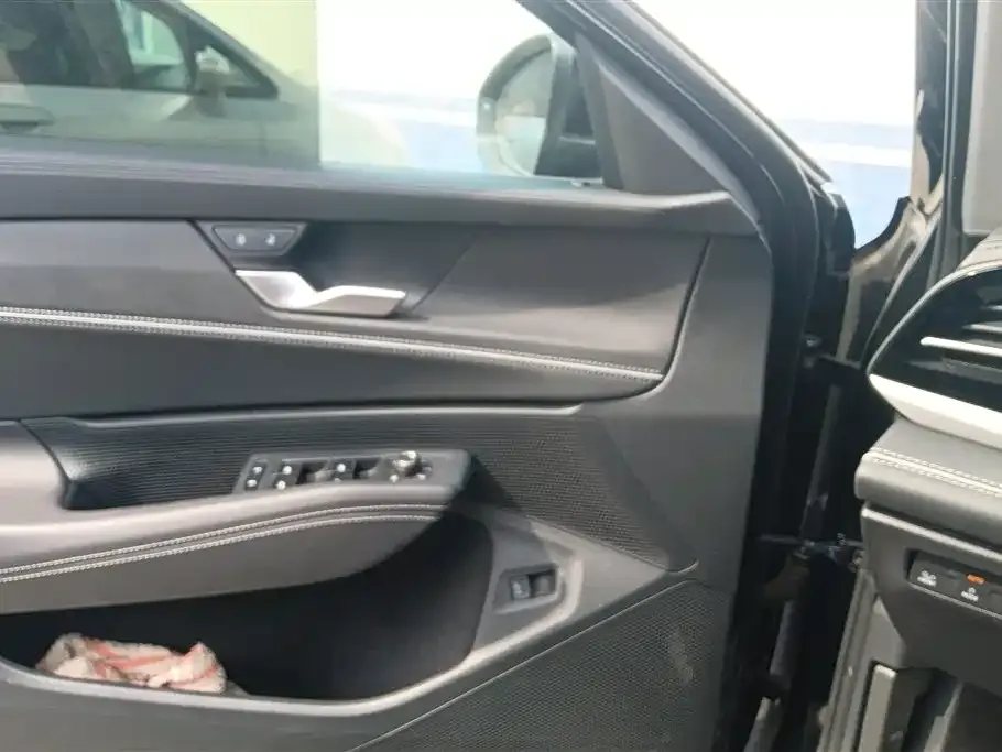 Volkswagen Passat — фото 4