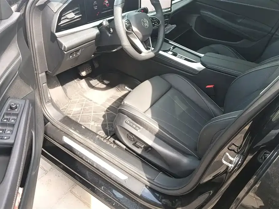 Volkswagen Passat — фото 2