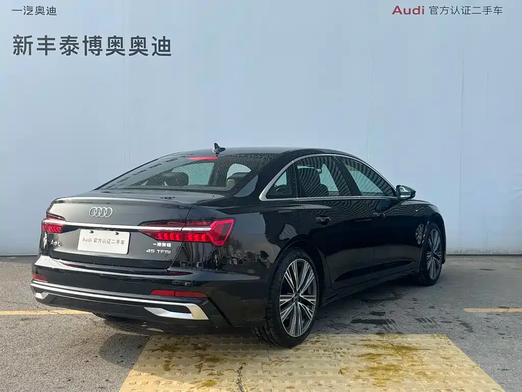 Audi A6L — фото 4