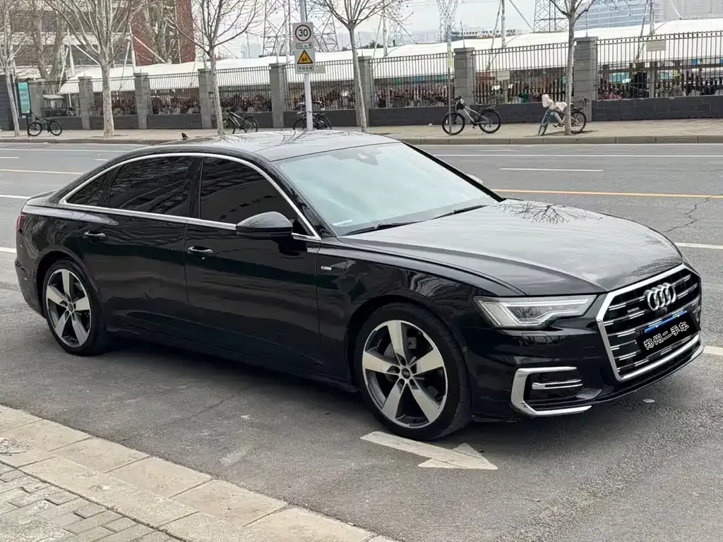Audi A6L 2022 из CN, фото 3