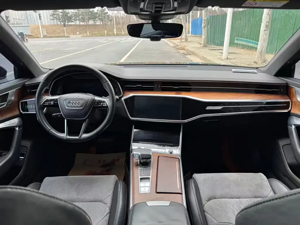Audi A6L 2022 из CN, фото 7
