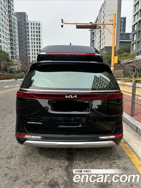 Kia Carnival — фото 2