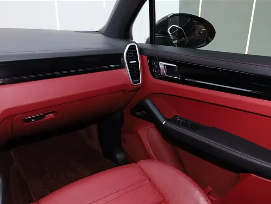 Porsche Cayenne 2022 из CN, фото 2