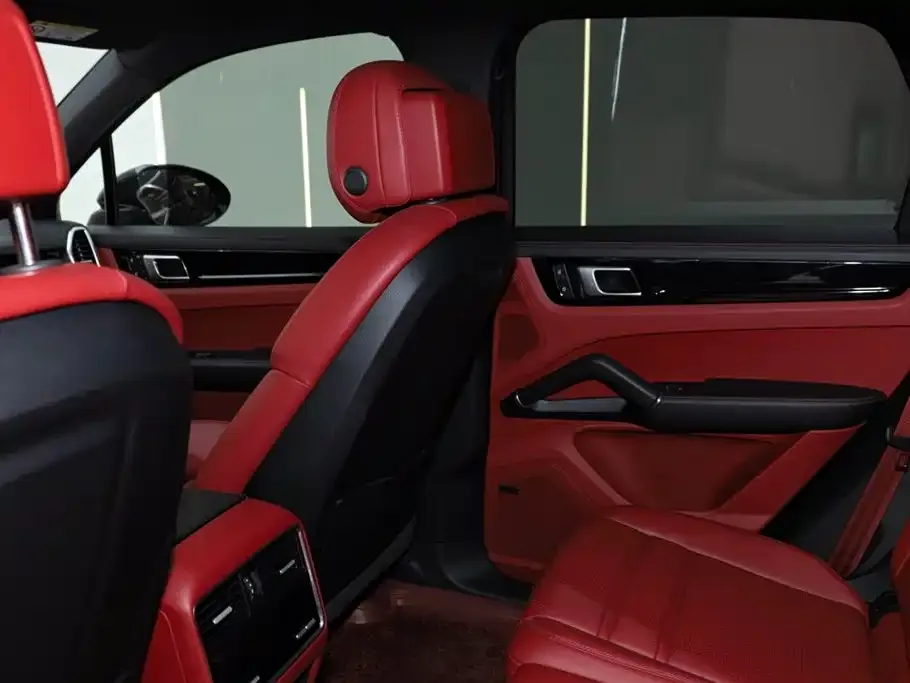 Porsche Cayenne 2022 из CN, фото 9