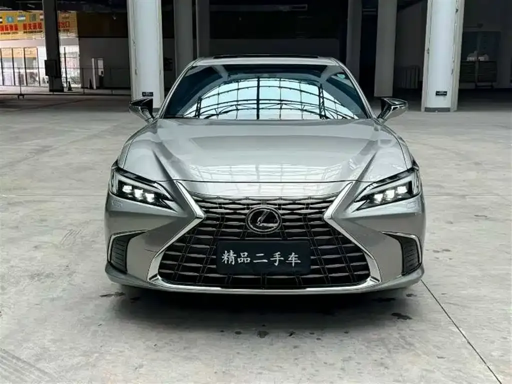 Lexus ES 2025 из CN, фото 3