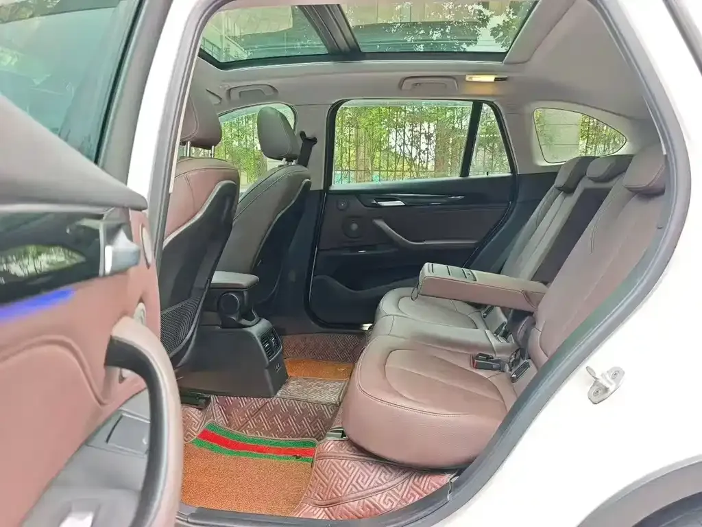 BMW X1 2021 из CN, фото 2