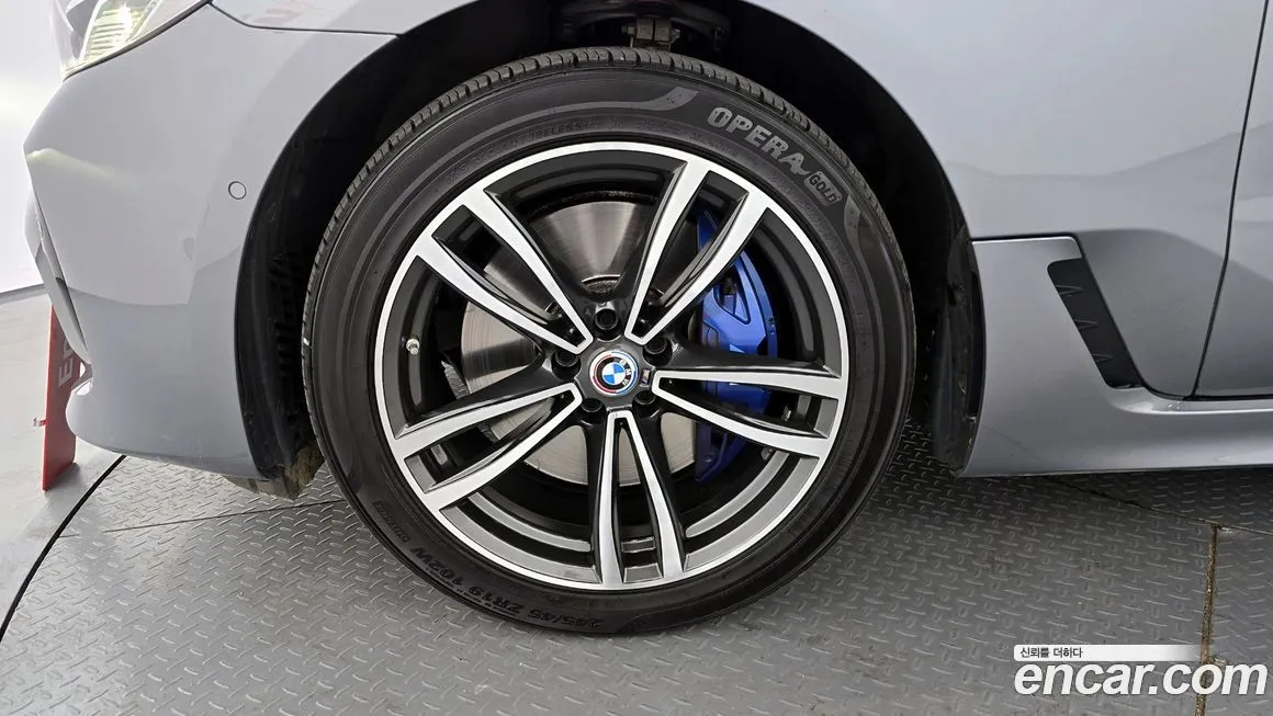 BMW Gran Turismo — фото 10