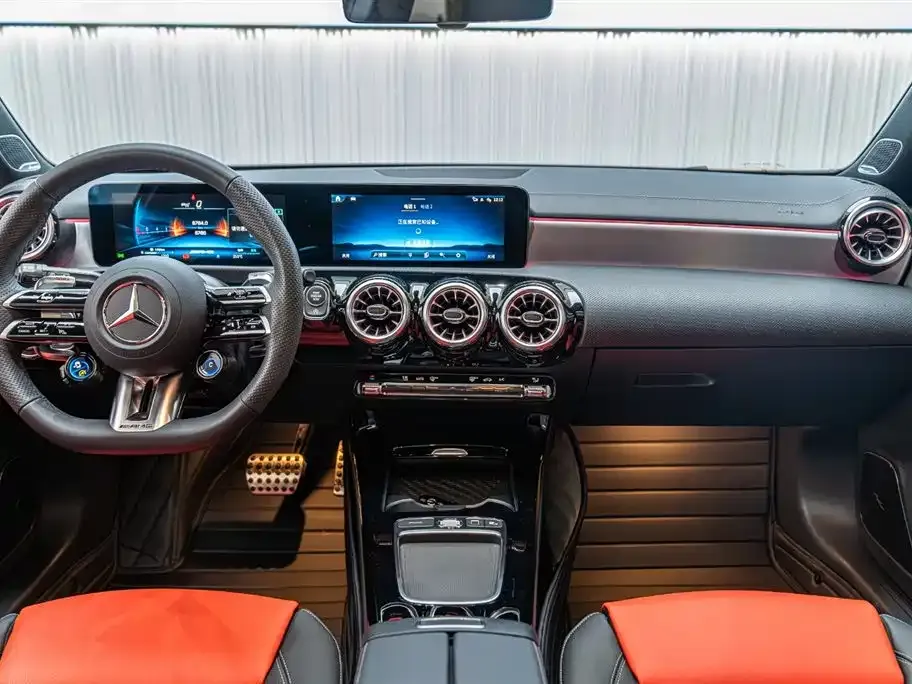 Mercedes-Benz A-Class AMG (Import) — фото 7