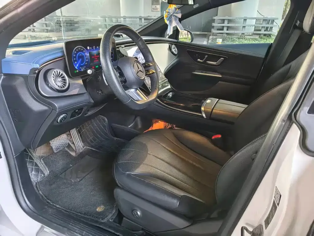 Mercedes-Benz EQE 2025 из CN, фото 3