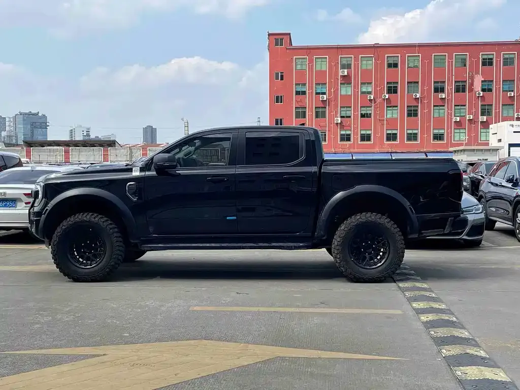 Ford Ranger — фото 10