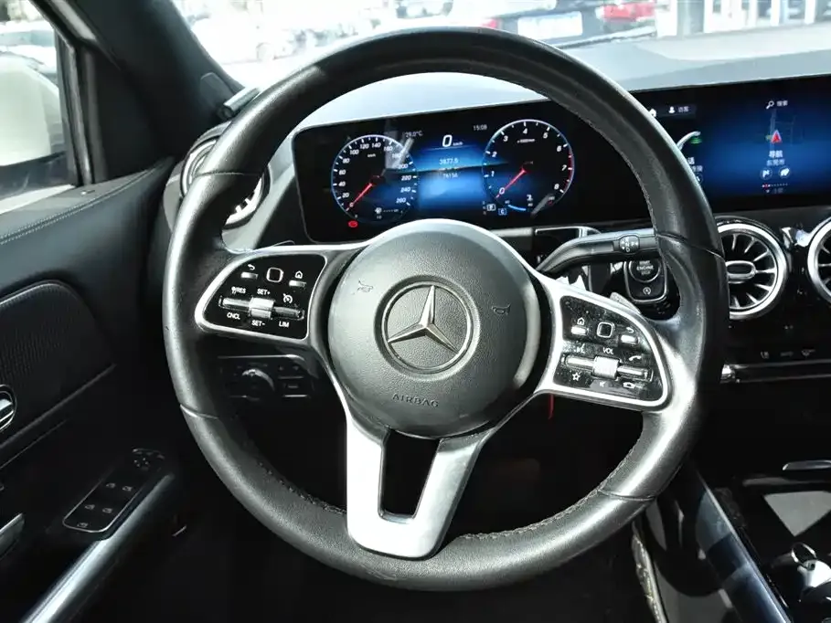 Mercedes-Benz GLA 2021 из CN, фото 2