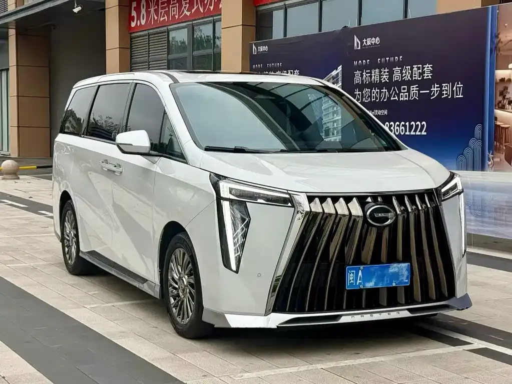 GAC Motor Trumpchi M8 — фото 3