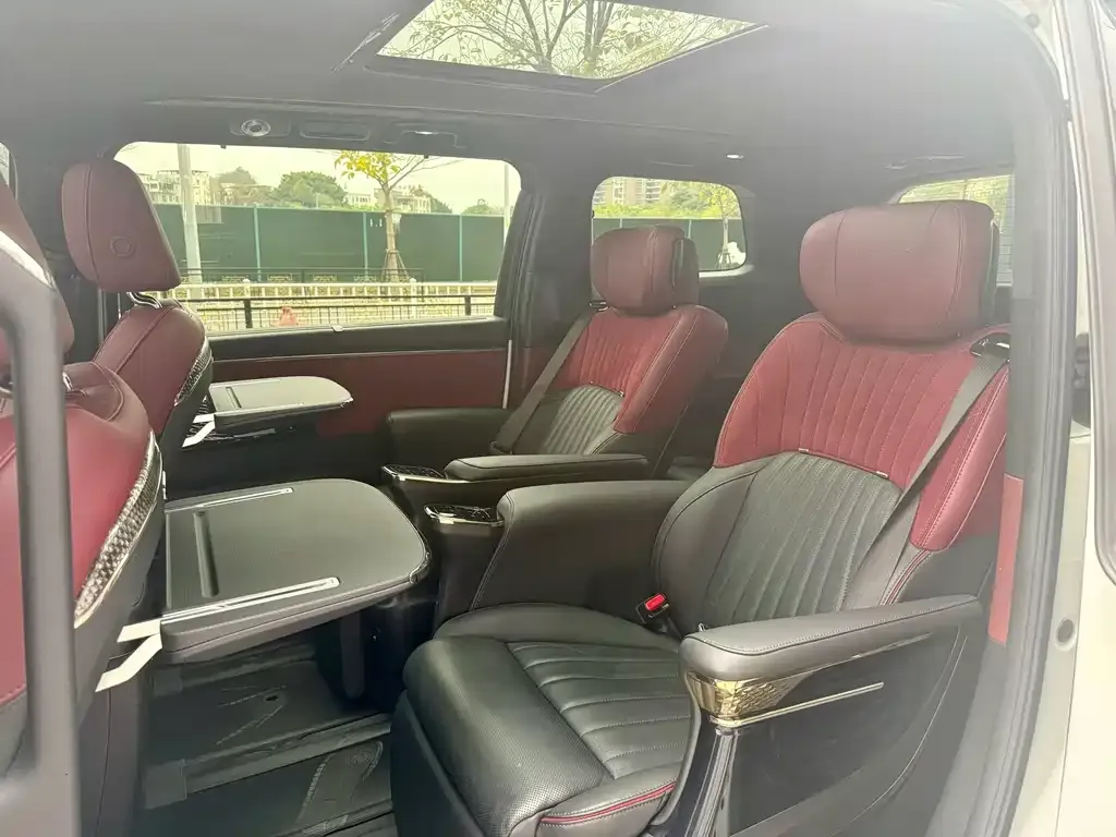 GAC Motor Trumpchi M8 — фото 9