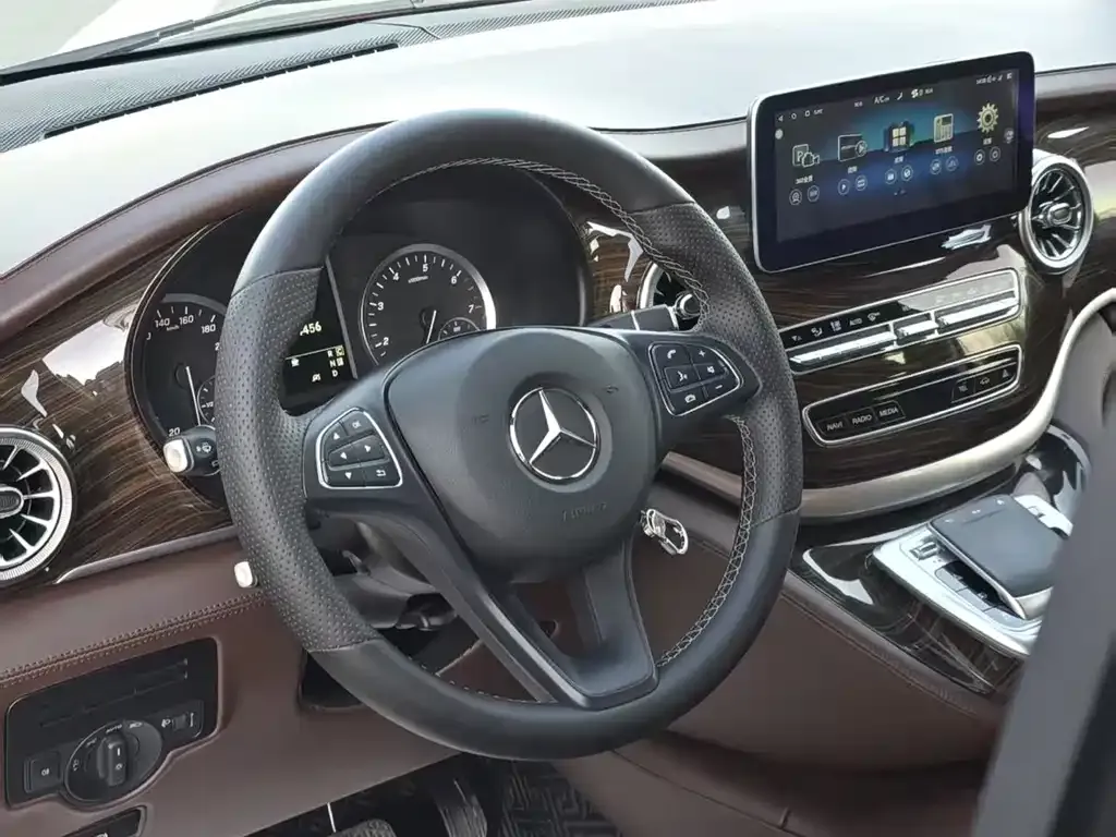 Mercedes-Benz Vito — фото 7