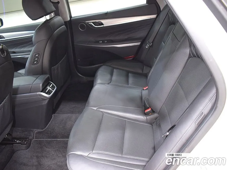 Hyundai Grandeur 2022 из KR, фото 4