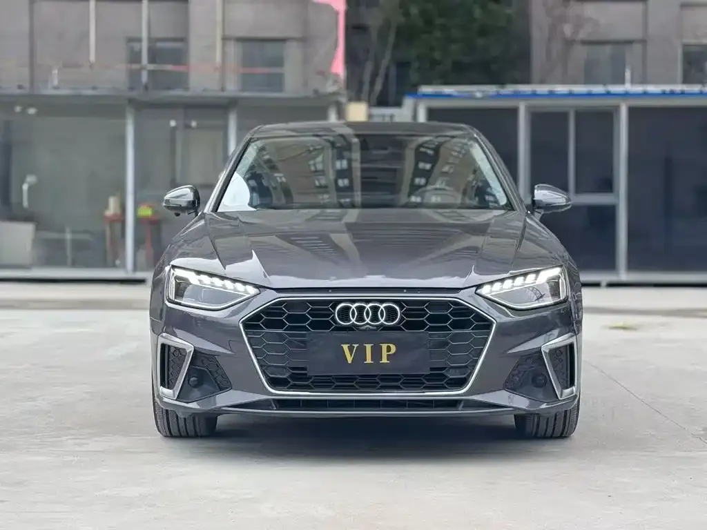 Audi A4L 2021 из CN, фото 3