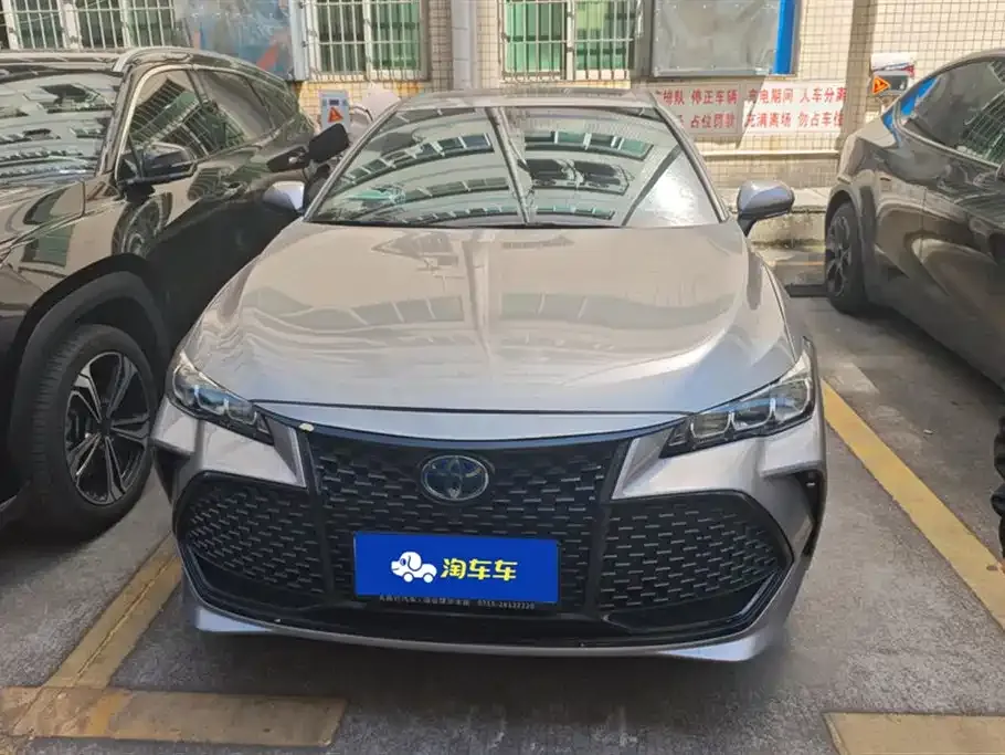 Toyota Avalon 2021 из CN, фото 8
