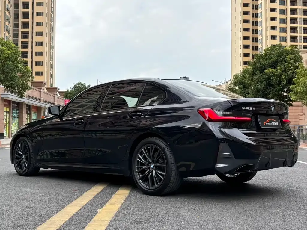 BMW 3 Series 2023 из CN, фото 9