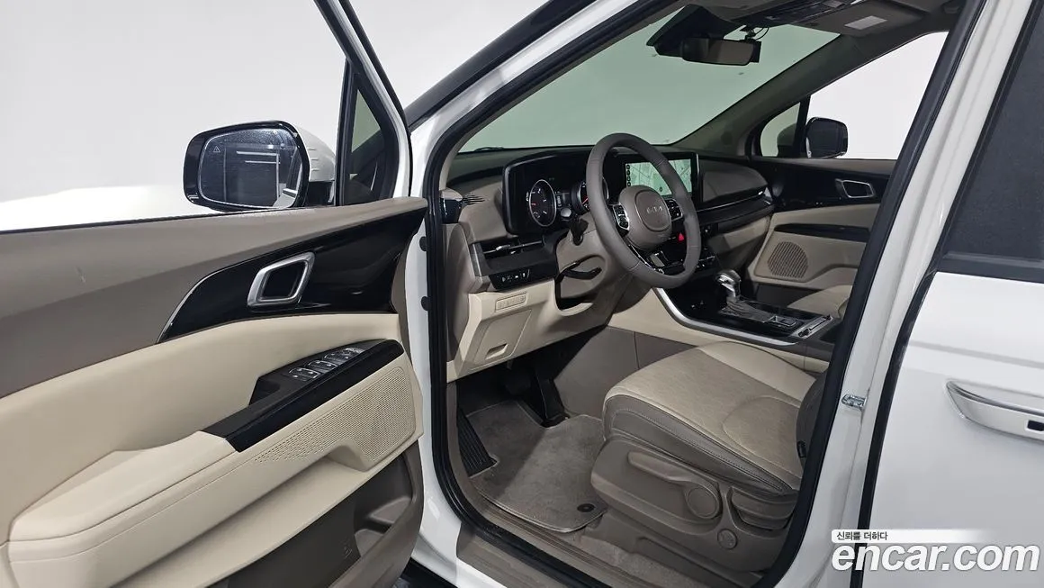 Kia Carnival 2022 из KR, фото 2