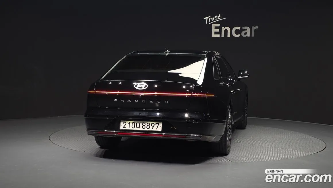 Hyundai Grandeur 2023 из KR, фото 4