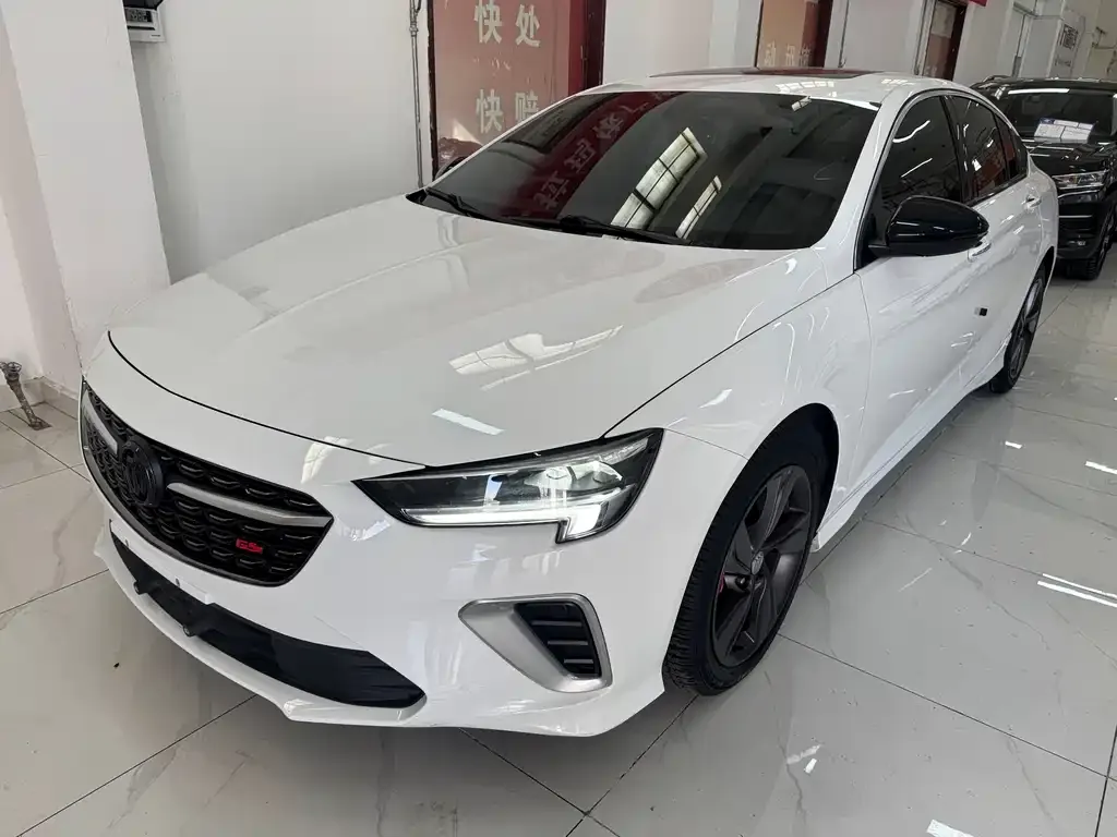 Buick Regal — фото 1