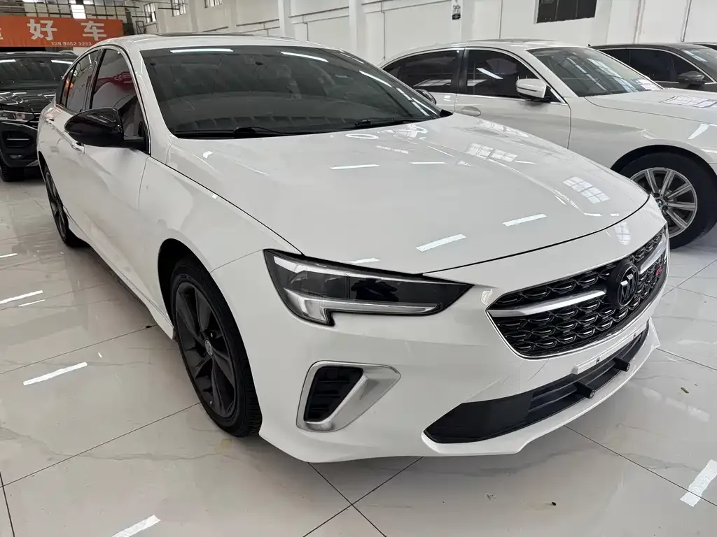 Buick Regal — фото 10