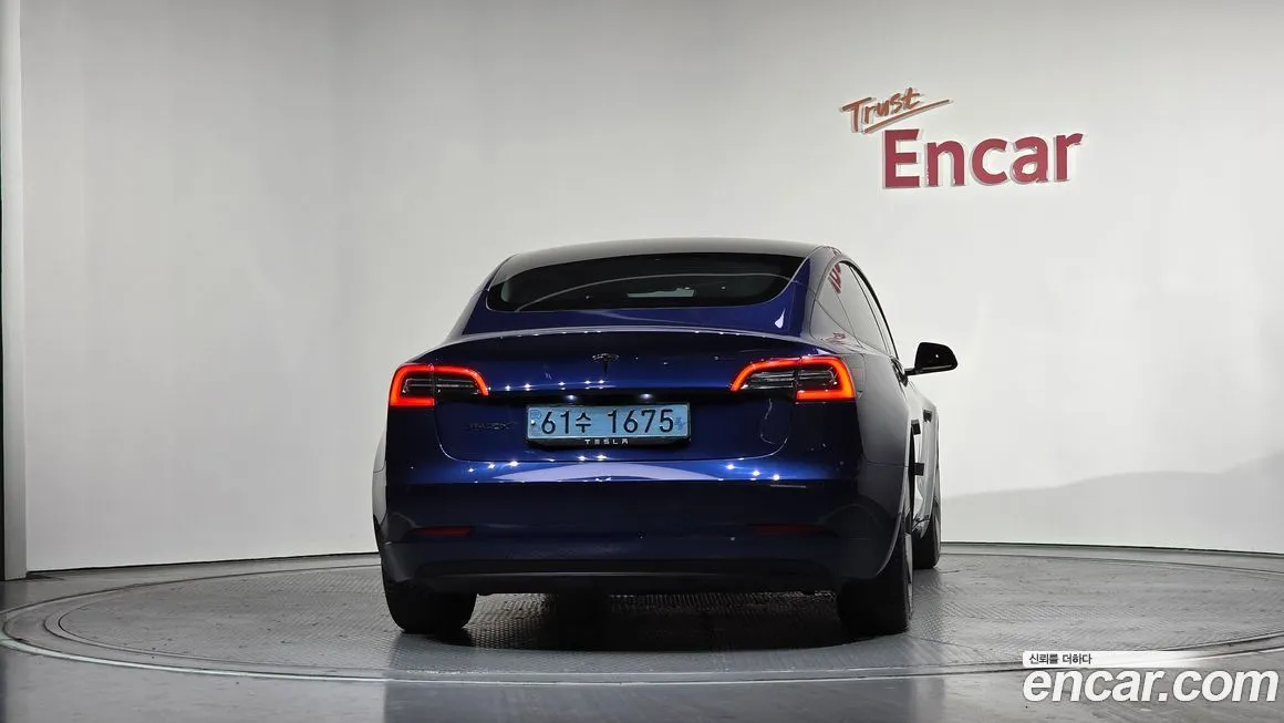 Tesla Model 3 2021 из KR, фото 2