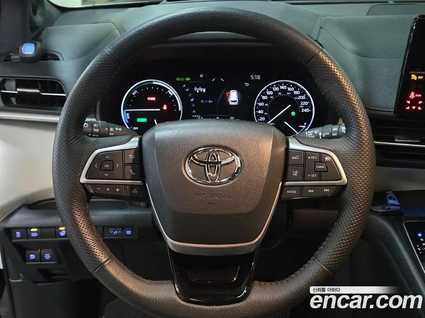 Toyota Sienna 2022 из KR, фото 10