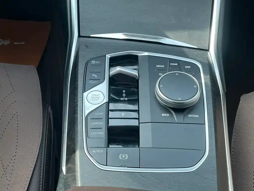 BMW 3 Series 2023 из CN, фото 9
