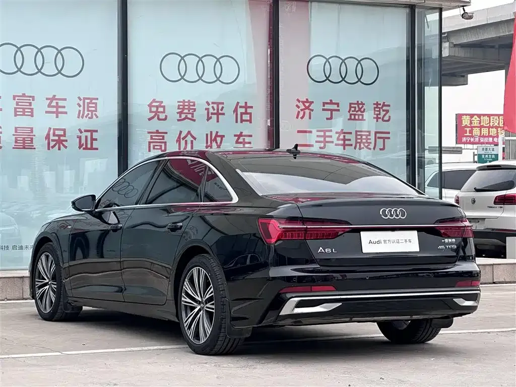 Audi A6L 2024 из CN, фото 6