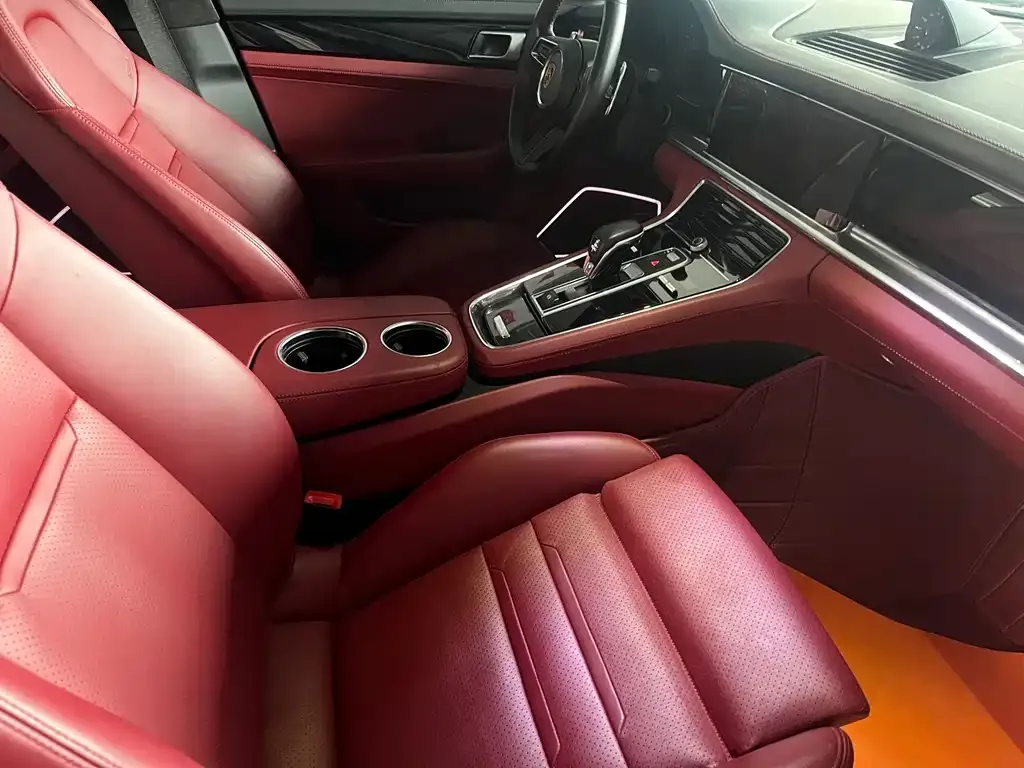 Porsche Panamera 2021 из CN, фото 5