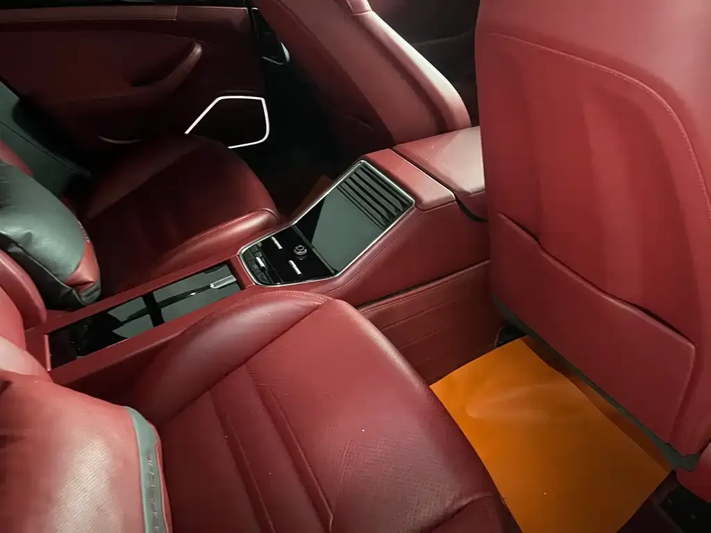 Porsche Panamera 2021 из CN, фото 3