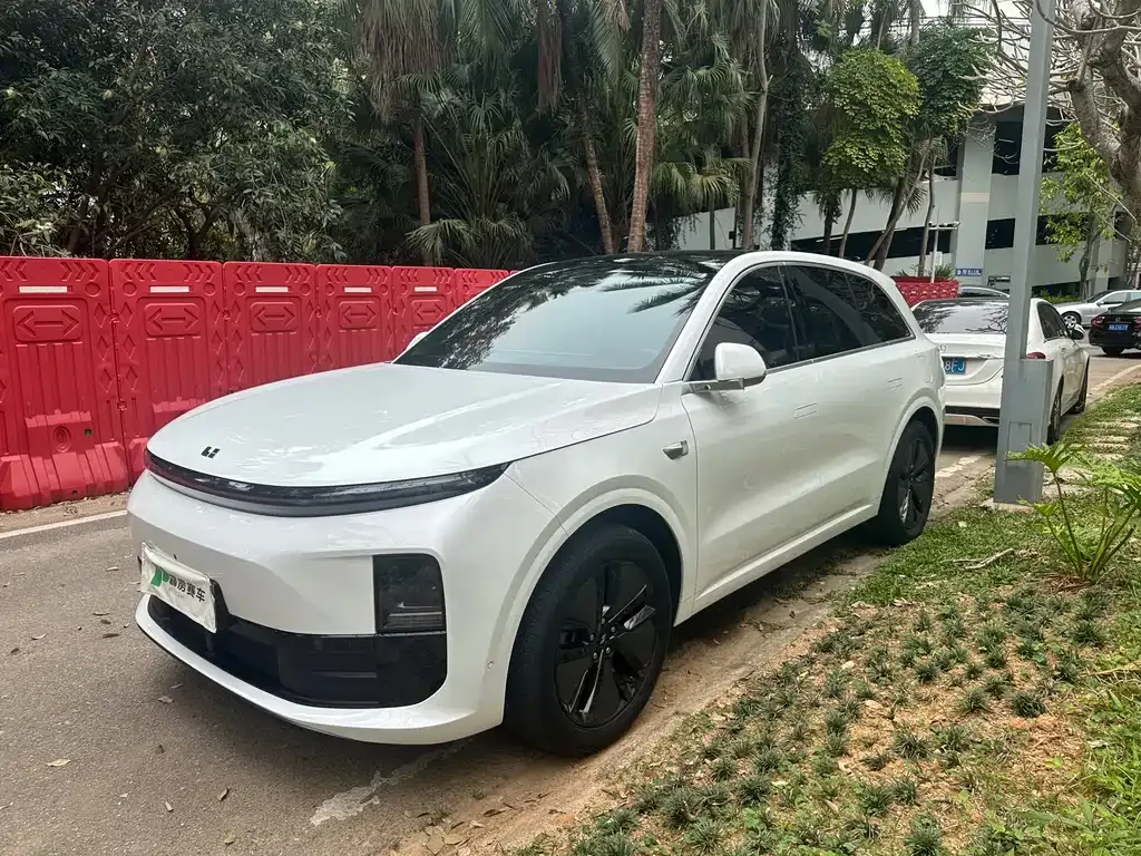 Li Auto Li L6