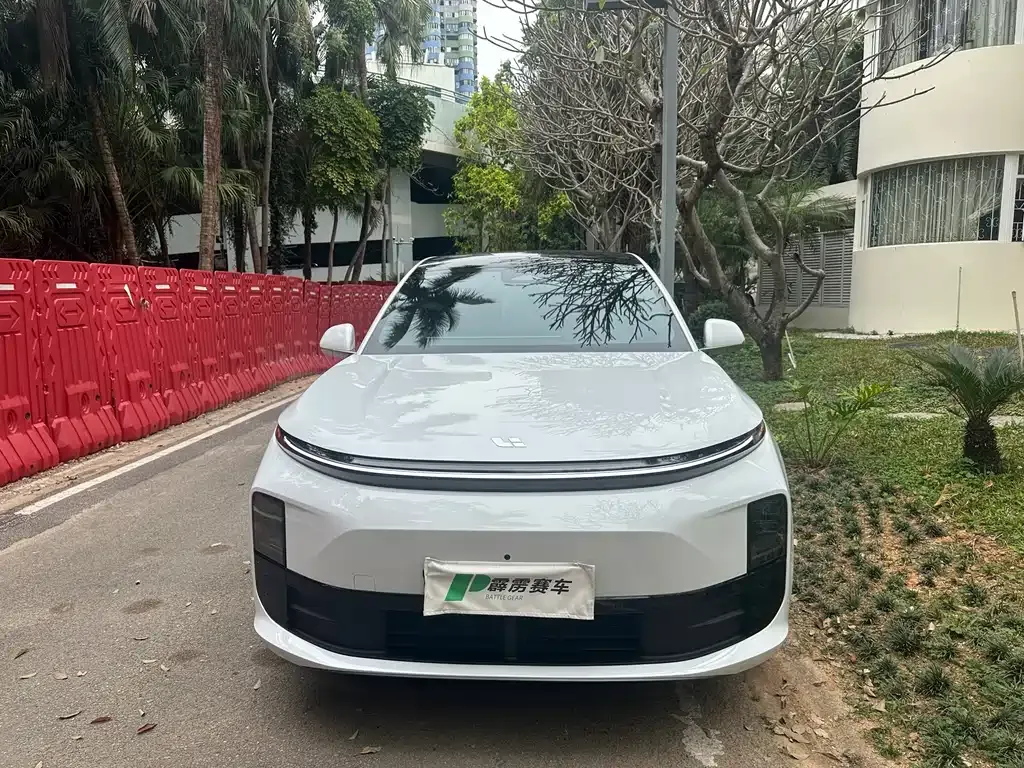 Li Auto Li L6 2025 из CN, фото 6