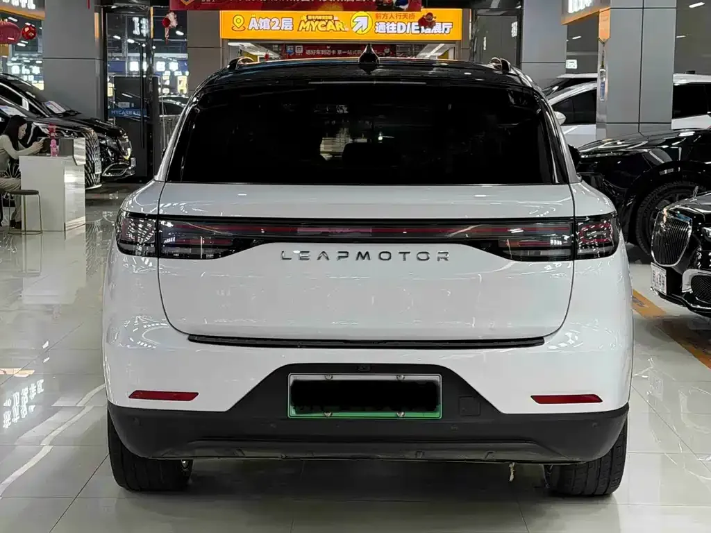 Leapmotor C11 — фото 9