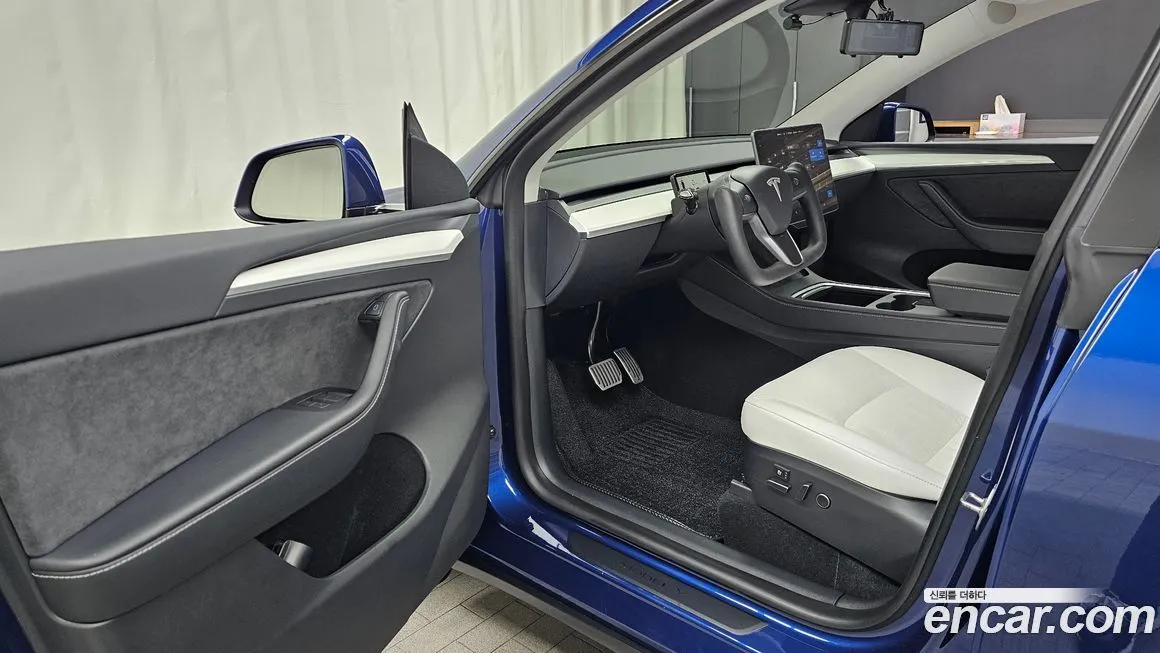 Tesla Model Y 2024 из KR, фото 5